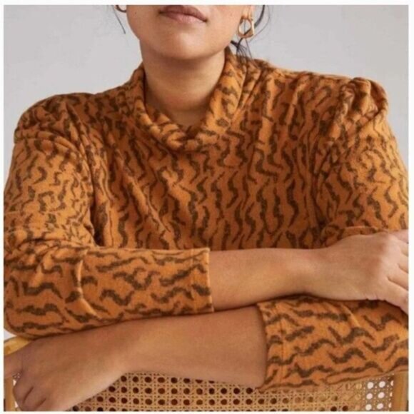 ANTHROPOLOGIE Puff-Sleeved Turtleneck Top Abstract Leopard Print Sz S - Picture 2 of 16